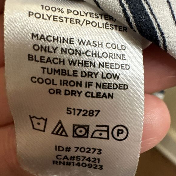 LOFT Women's  M Striped Button Down Shirt Blouse Pinstripes Black White - Picture 14 of 14